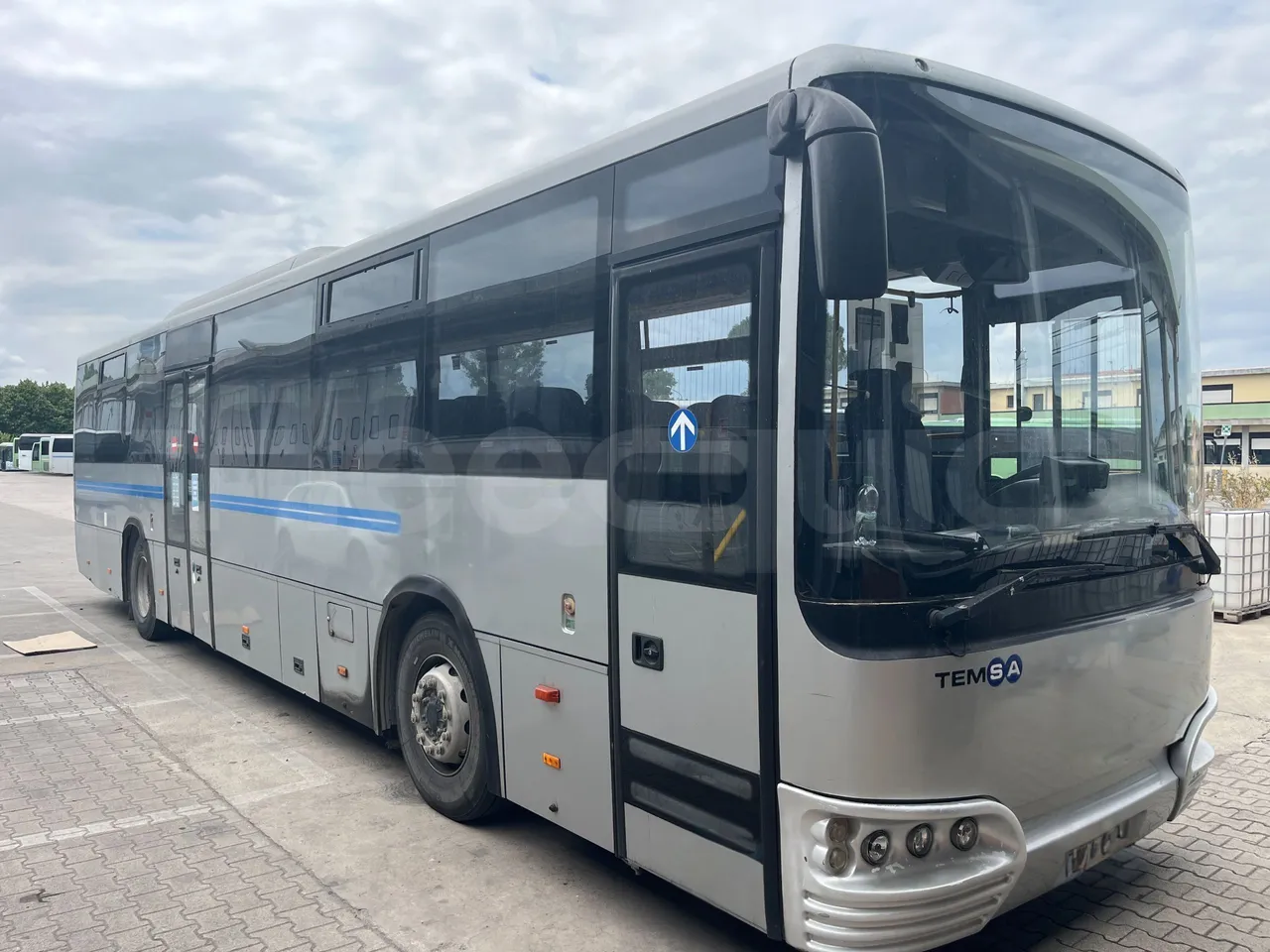 Temsa Tourmalin - 3/4 front right doors