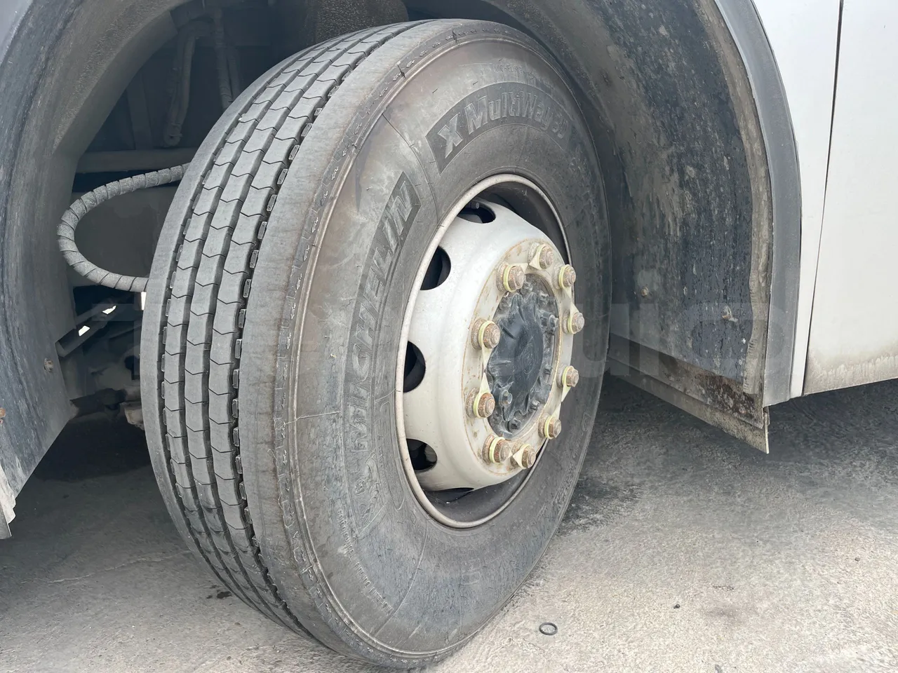 Temsa Tourmalin - First Axle Left Side: Complete Tyre