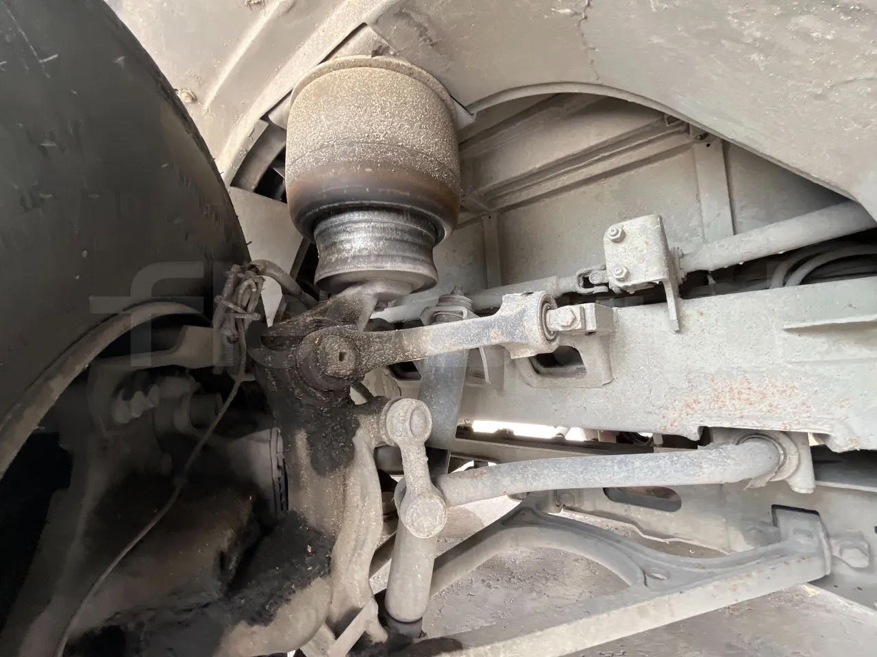 Temsa Tourmalin - front discs right