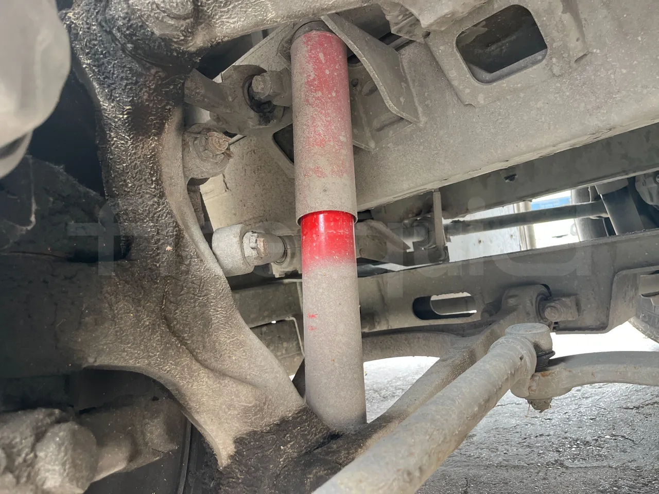 Temsa Tourmalin - front shock absorbers right