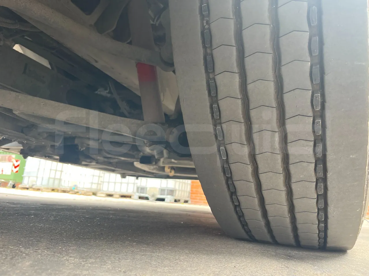 Temsa Tourmalin - tread condition front tires left