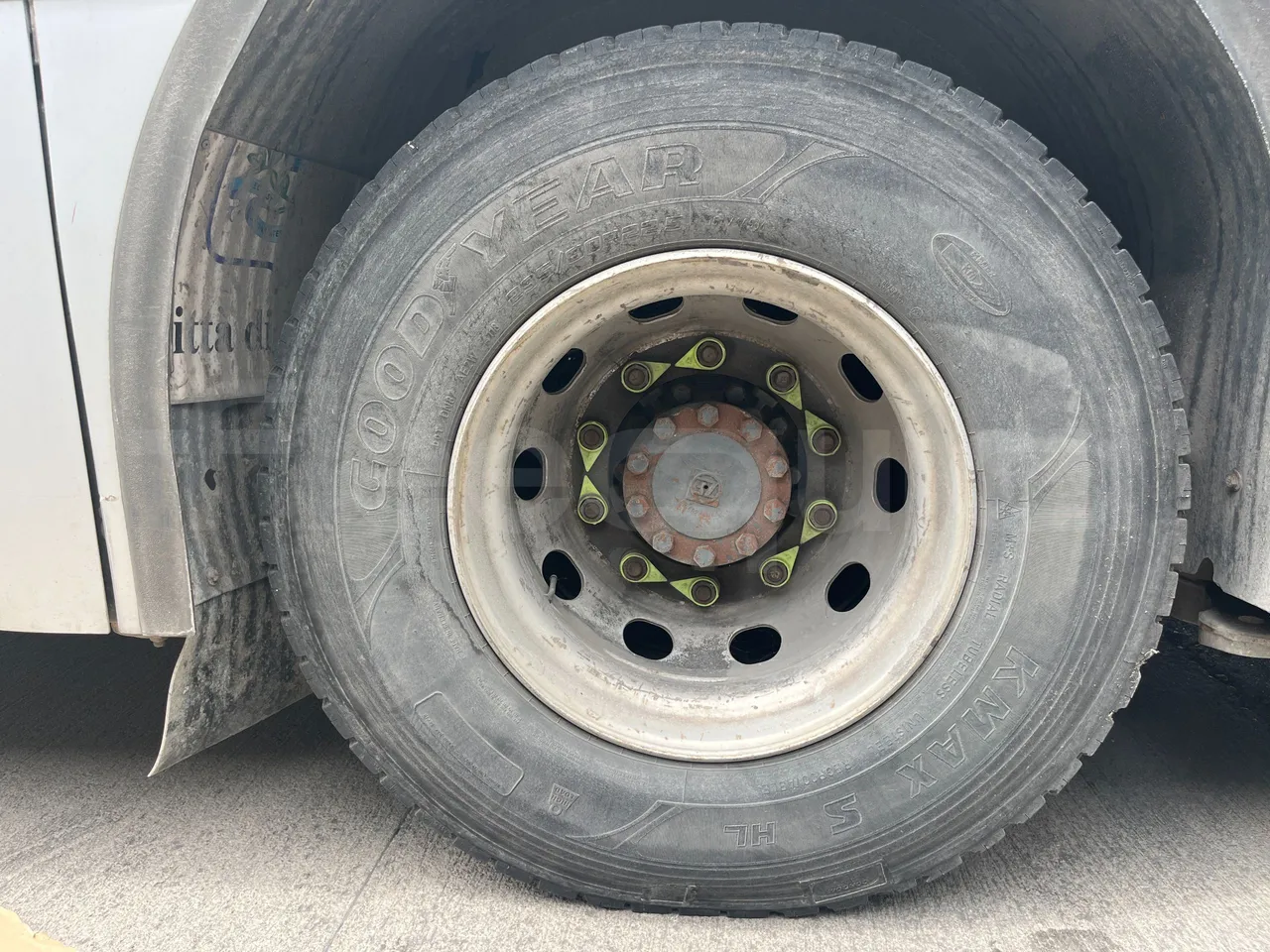 Temsa Tourmalin - front left tire measurements