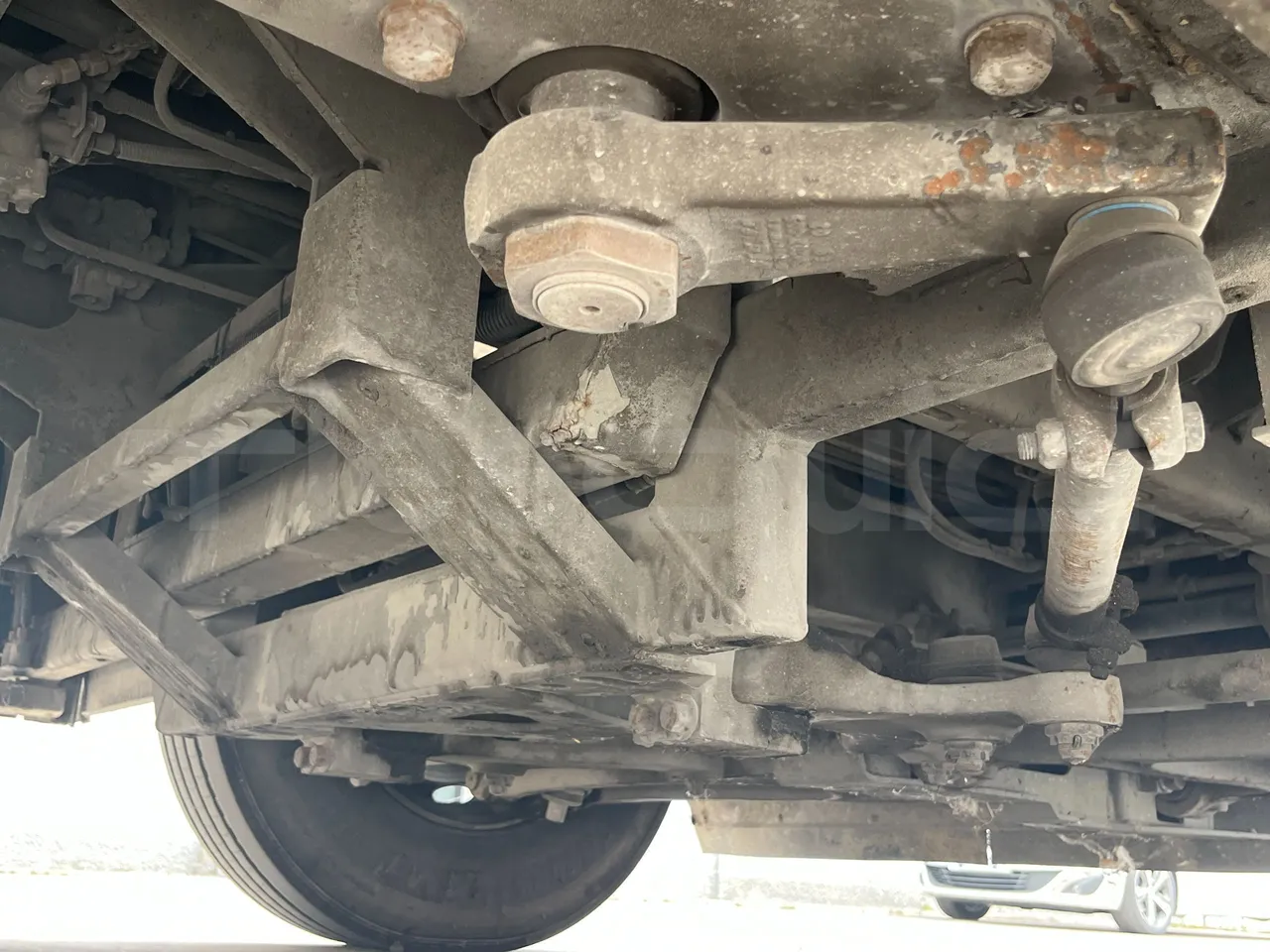 Temsa Tourmalin - front axle right side