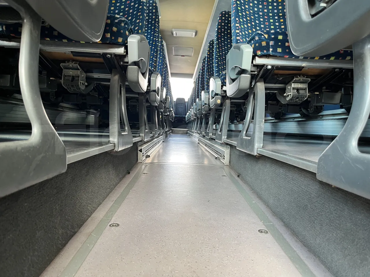 Setra S415 - Seats Bracket