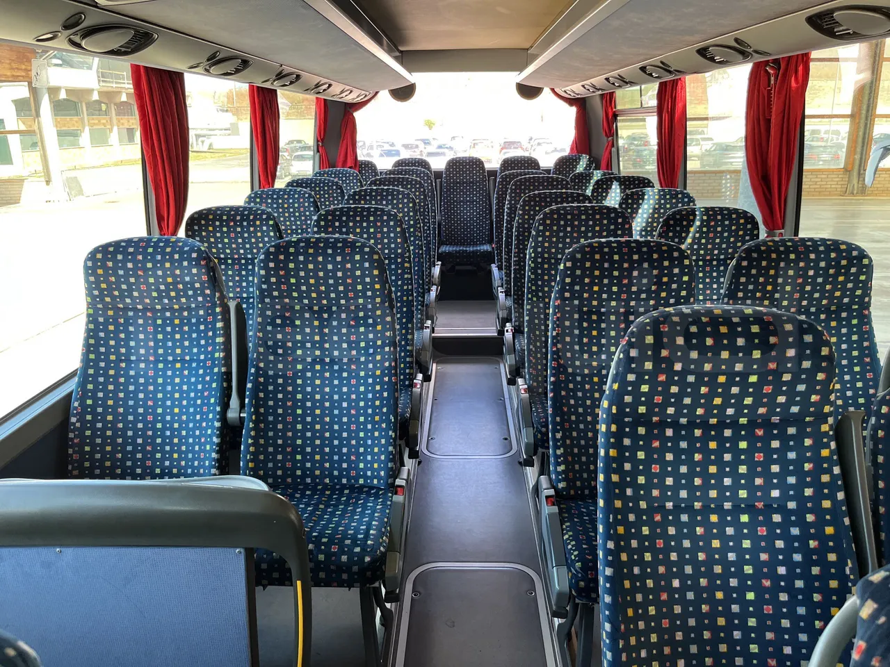 Setra S415 - Reverse Seats From Middle Position