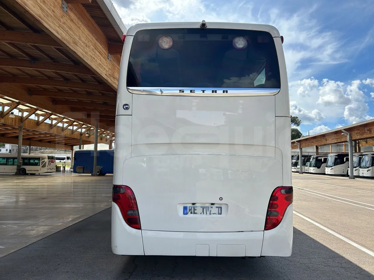 Setra S415 - Rear