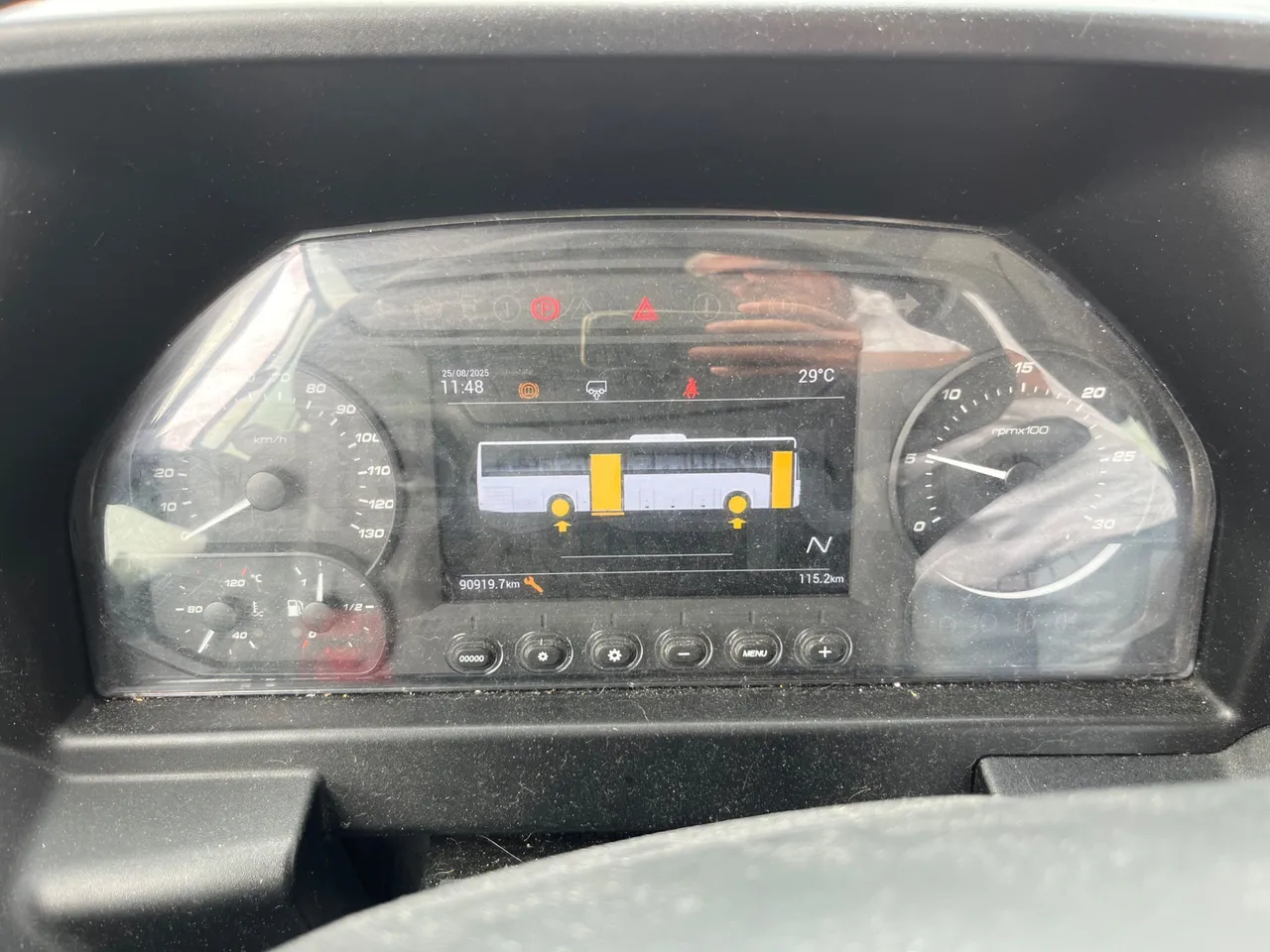 Iveco Crossway CBCWE3-00/ Euro 6 - 265 Kw - 12.962 Mt - dashboard lights on