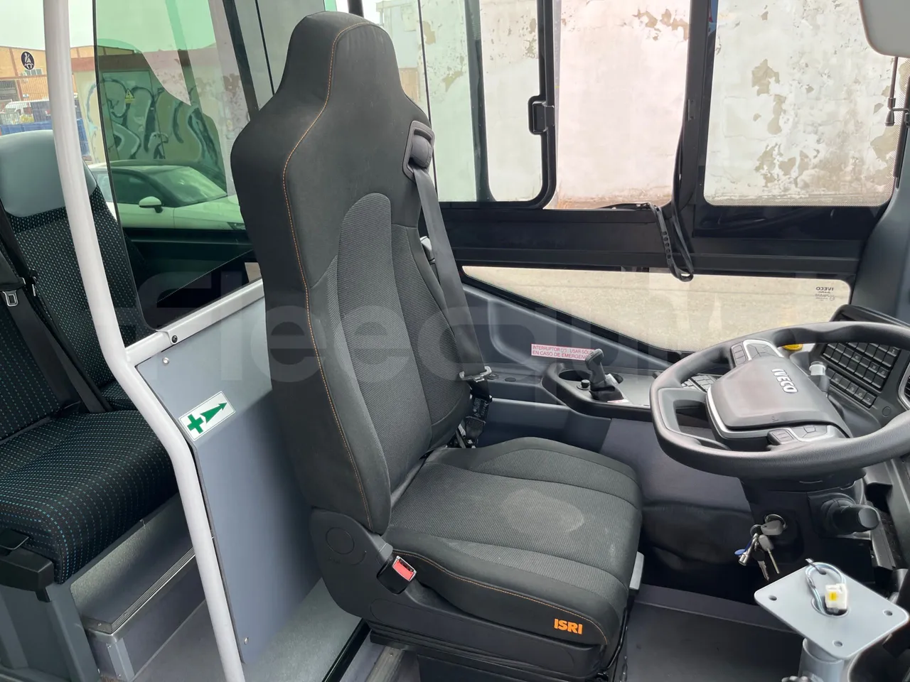 Iveco Crossway CBCWE3-00/ Euro 6 - 265 Kw - 12.962 Mt - driver's seat photo