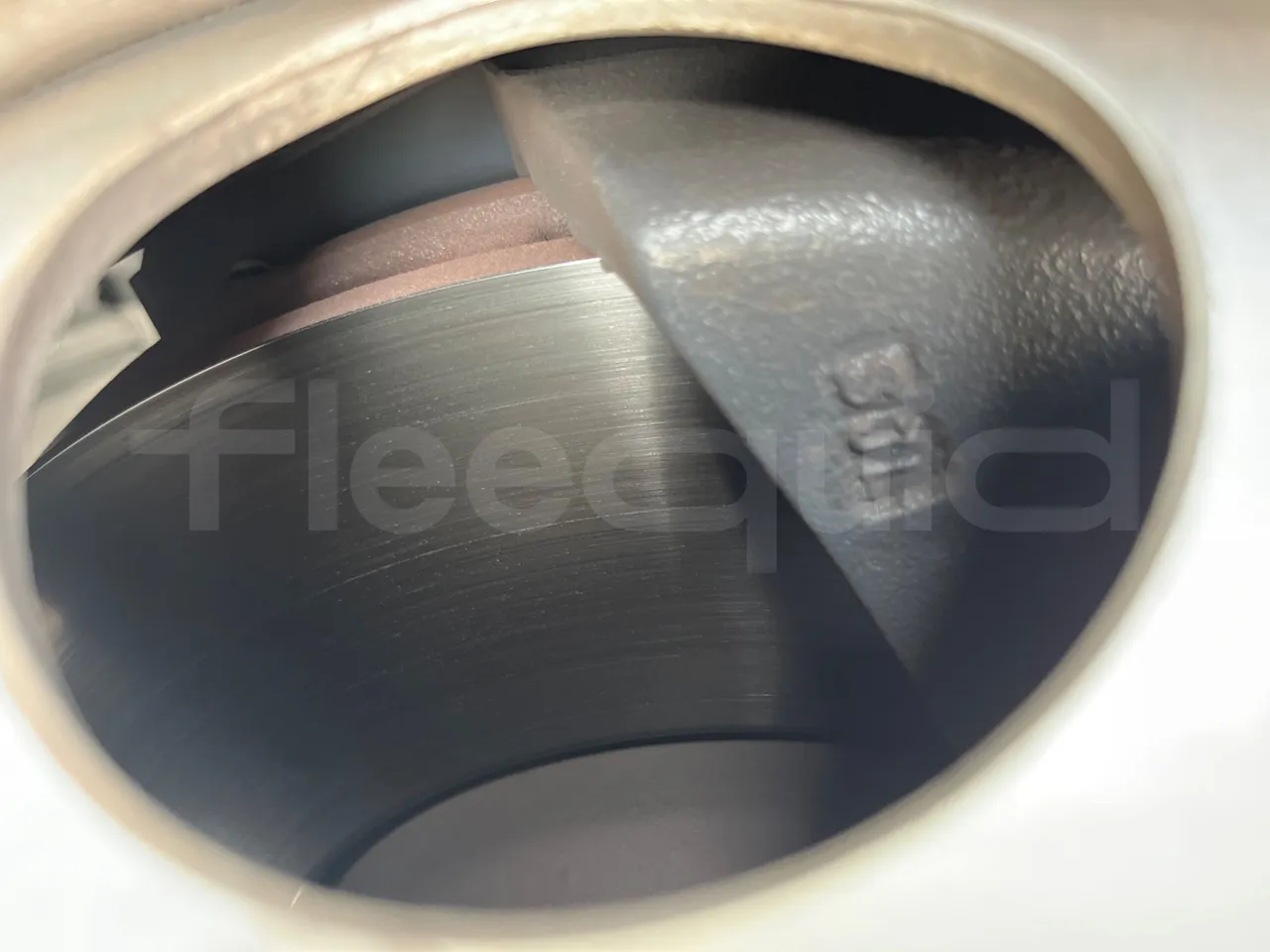 Iveco Crossway CBCWE3-00/ Euro 6 - 265 Kw - 12.962 Mt - front discs right