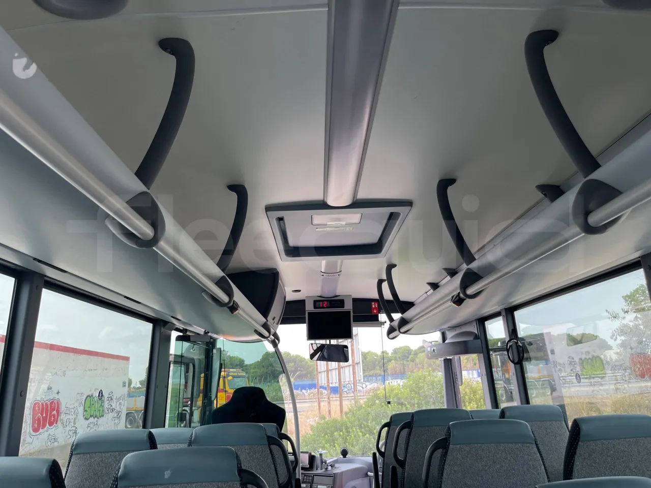 Iveco Crossway CBCWE3-00/ Euro 6 - 265 Kw - 12.962 Mt - roof hatch 2