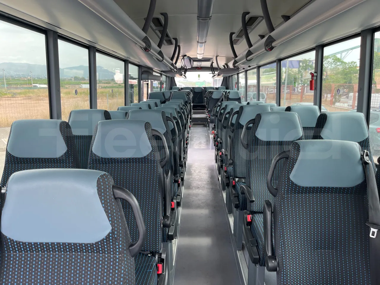 Iveco Crossway CBCWE3-00/ Euro 6 - 265 Kw - 12.962 Mt - interior reverse seats driver height