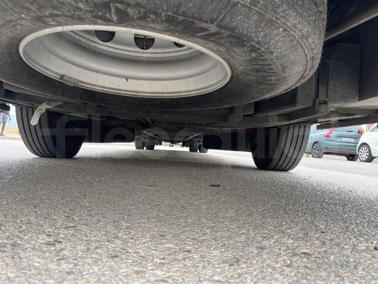 Iveco Crossway CBCWE3-00/ Euro 6 - 265 Kw - 12.962 Mt - front undercarriage from front