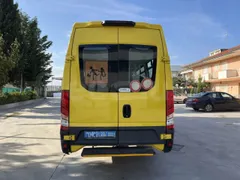 Iveco Daily A50 S34 VI - rear hatch closed