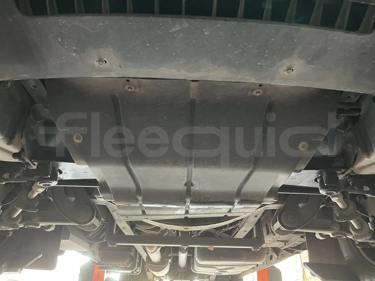 Iveco Daily A50 S34 VI - front undercarriage from front