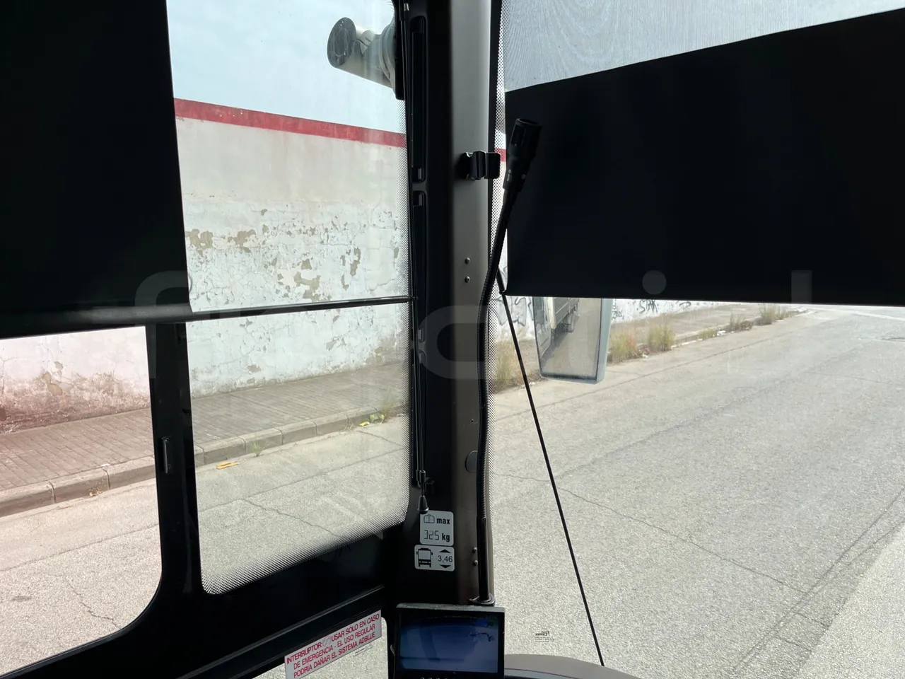 Iveco Crossway CBCW3-00/ Euro 6 - 265 Kw - 10.757 Mt - driver microphone accessories photo