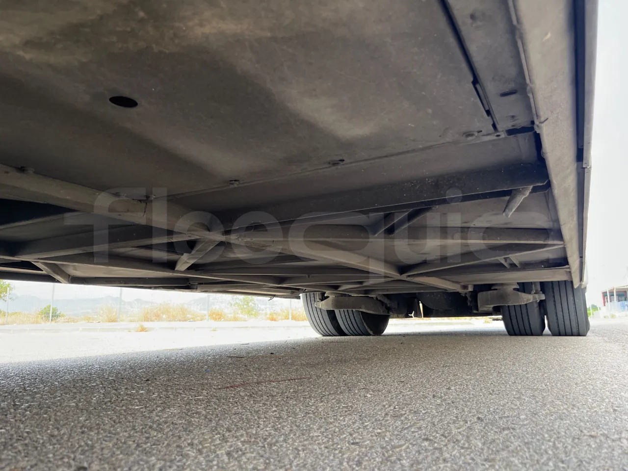Iveco Crossway CBCW3-00/ Euro 6 - 265 Kw - 10.757 Mt - central undercarriage photo