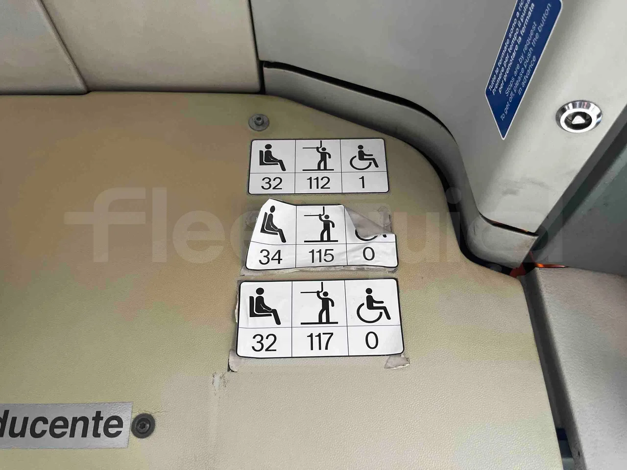 Mercedes-Benz Citaro G 0530 - Euro5 - 260kW - 17.940mt - seat plate photo