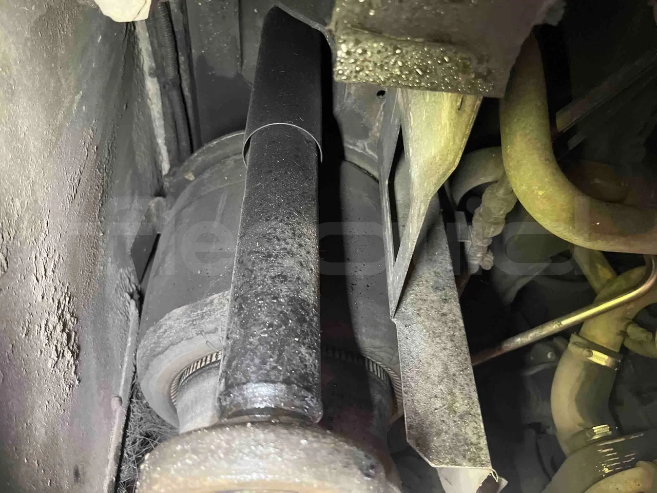 Mercedes-Benz Citaro G 0530 - Euro5 - 260kW - 17.940mt - axle 3 air springs 1 left