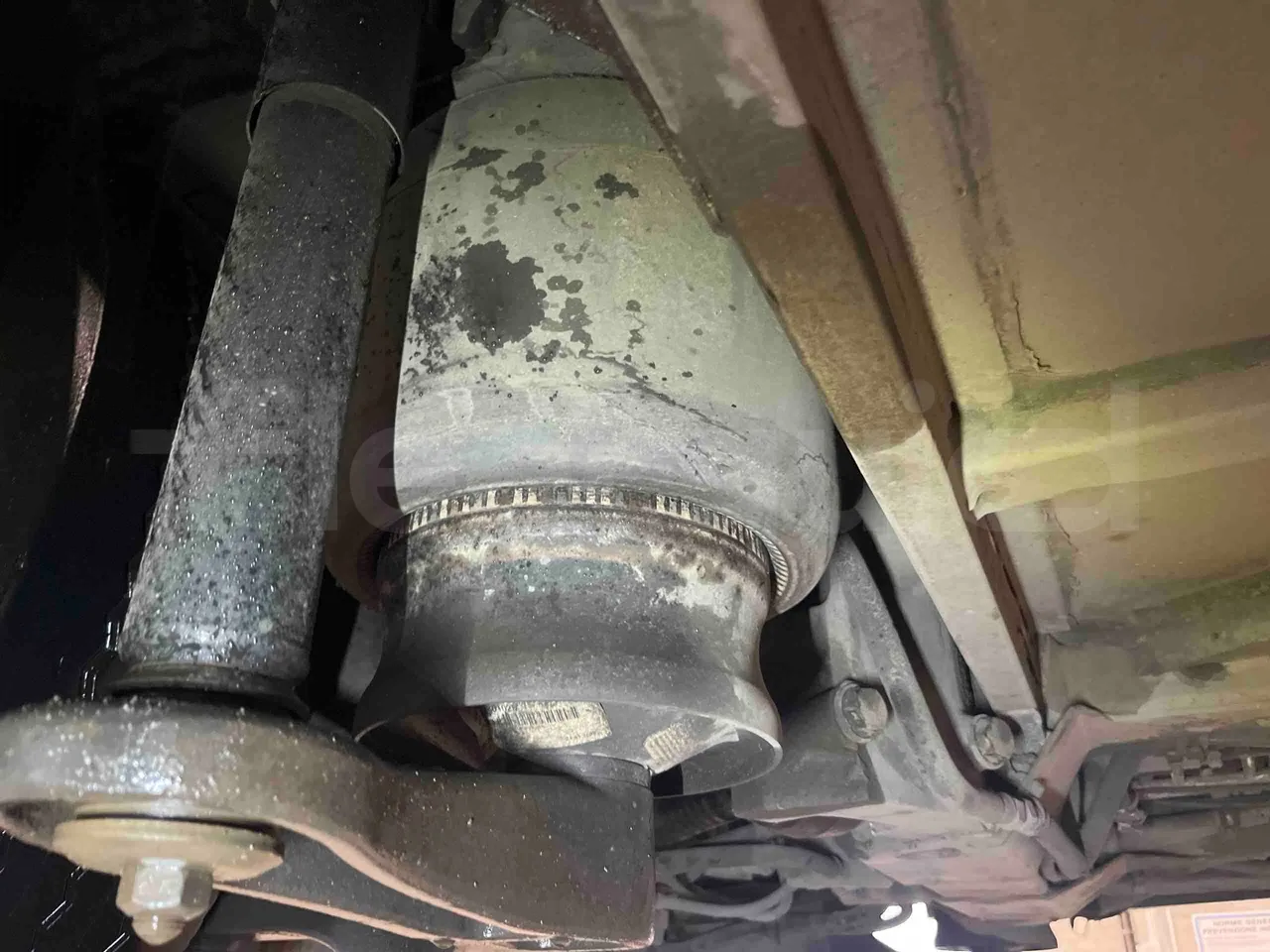 Mercedes-Benz Citaro G 0530 - Euro5 - 260kW - 17.940mt - axle 3 air springs 1 right