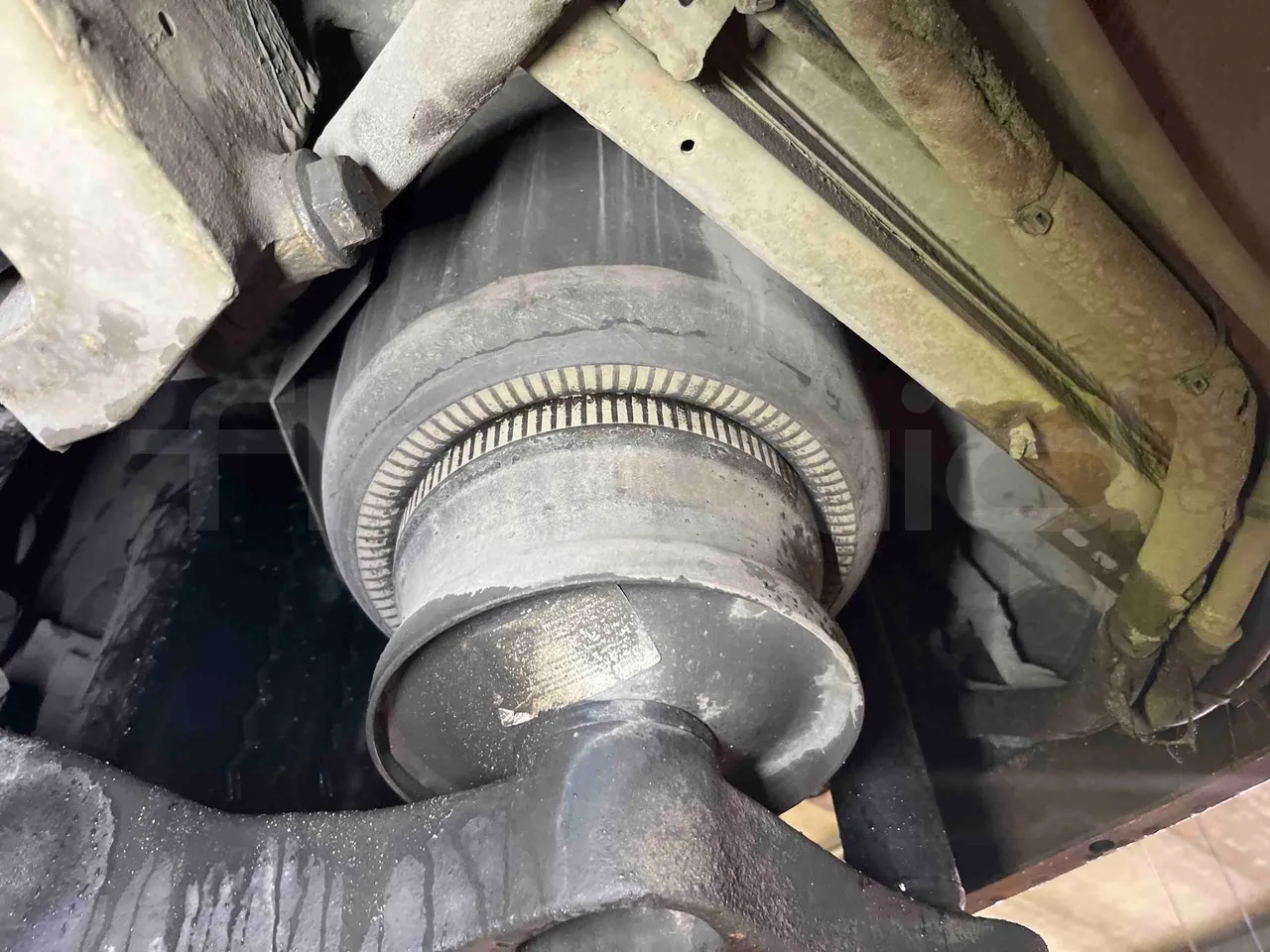 Mercedes-Benz Citaro G 0530 - Euro5 - 260kW - 17.940mt - axel 3 shock absorbers 2 left