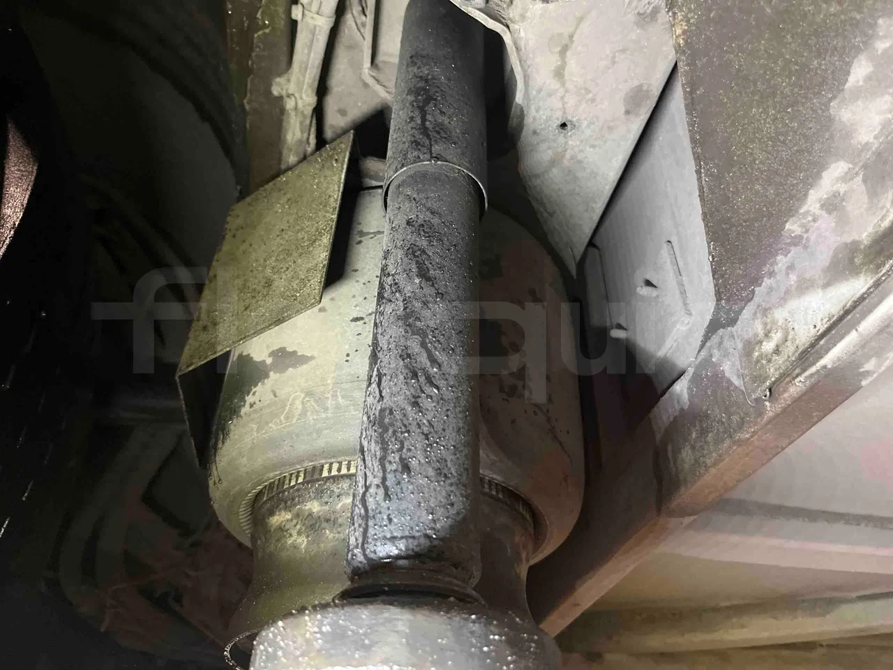 Mercedes-Benz Citaro G 0530 - Euro5 - 260kW - 17.940mt - axel 3 shock absorbers 1 right