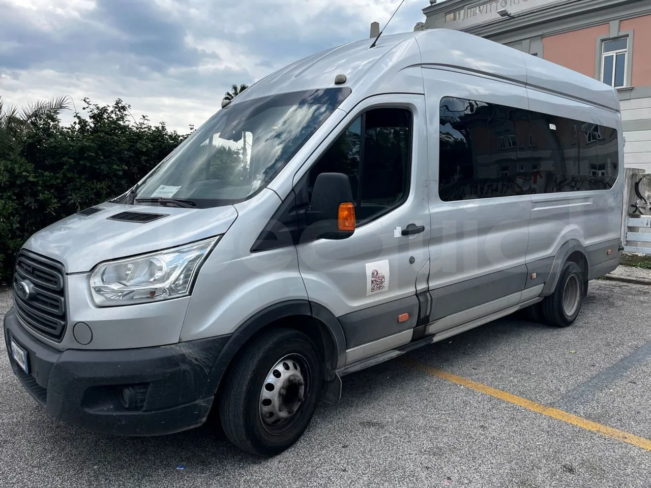 Ford Transit FBD -  Euro6 - 114kW - 6.704mt - 3/4 front left