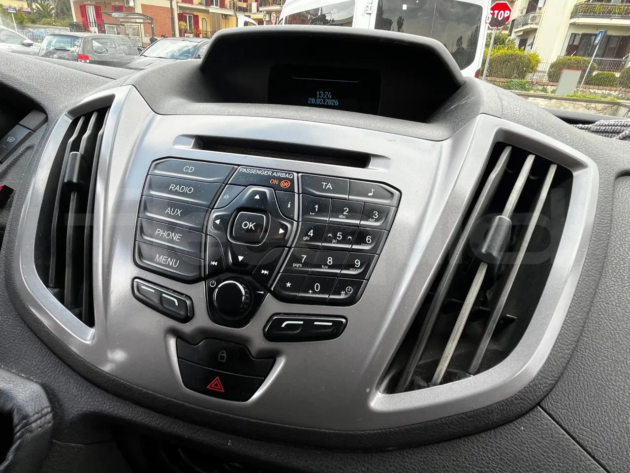 Ford Transit FBD -  Euro6 - 114kW - 6.704mt - radio accessories photo