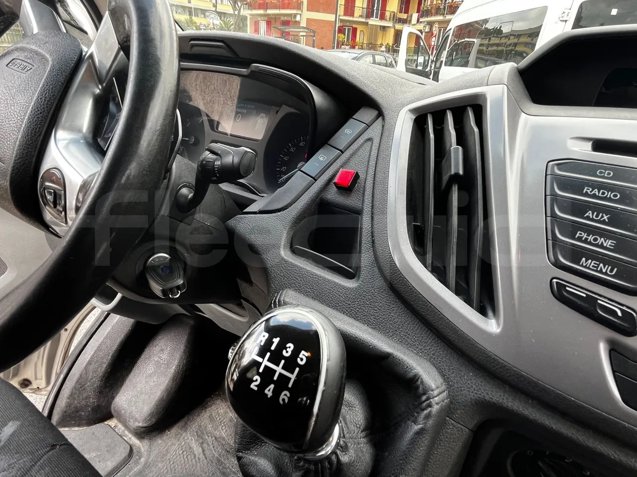 Ford Transit FBD -  Euro6 - 114kW - 6.704mt - onboard devices 1