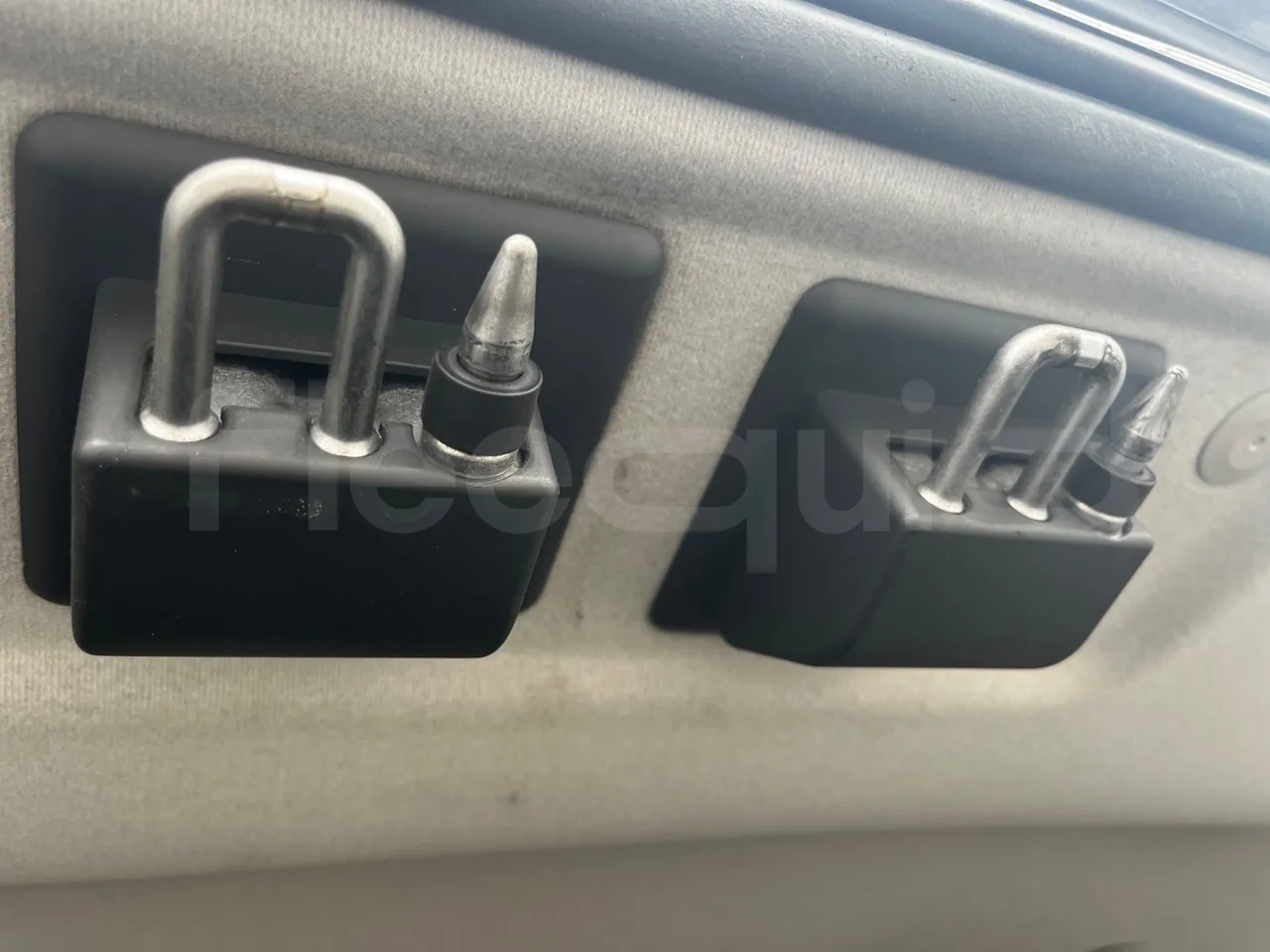 Ford Transit FBD -  Euro6 - 114kW - 6.704mt - driver's seat photo