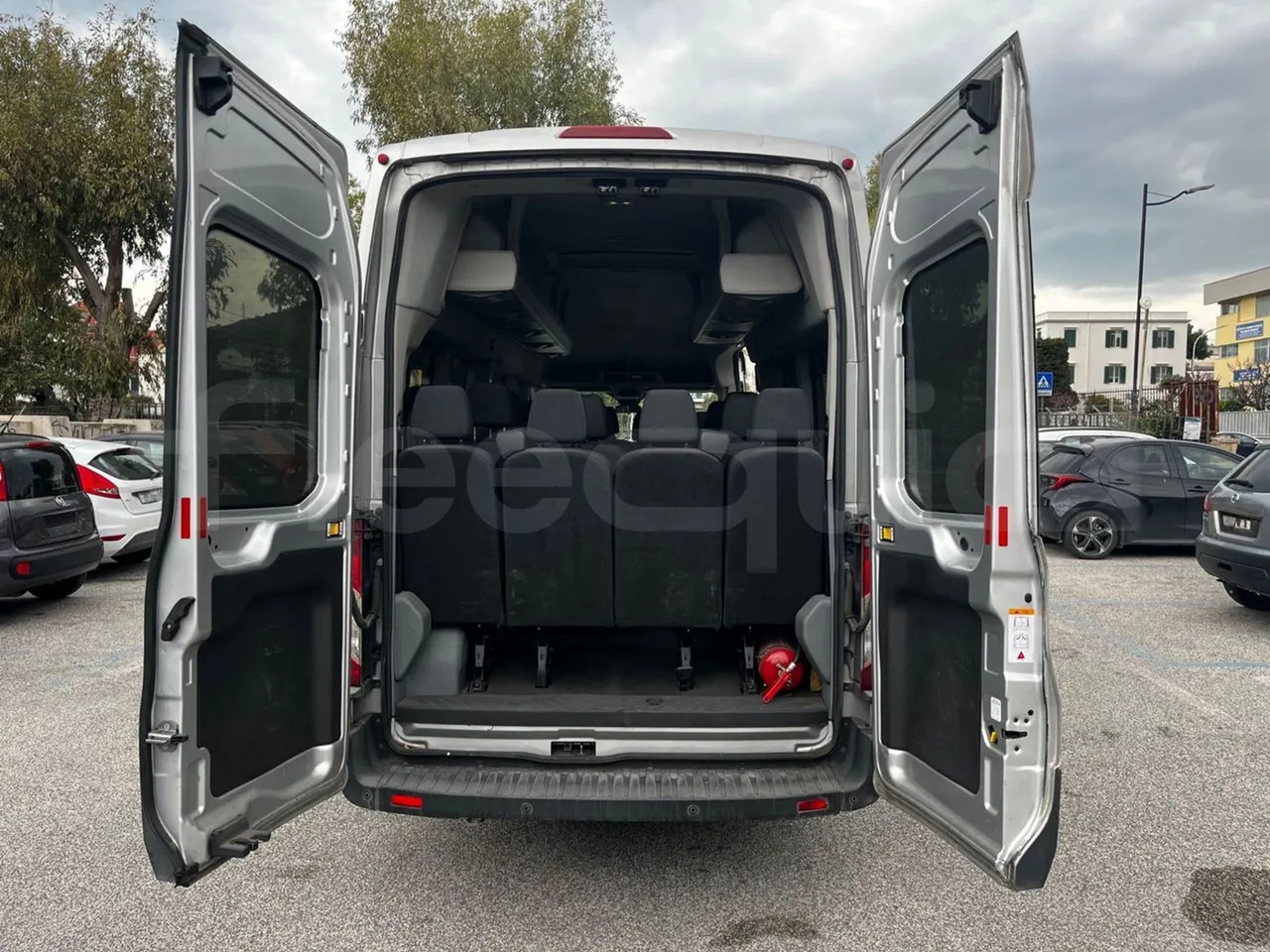 Ford Transit FBD -  Euro6 - 114kW - 6.704mt - luggage rack photo