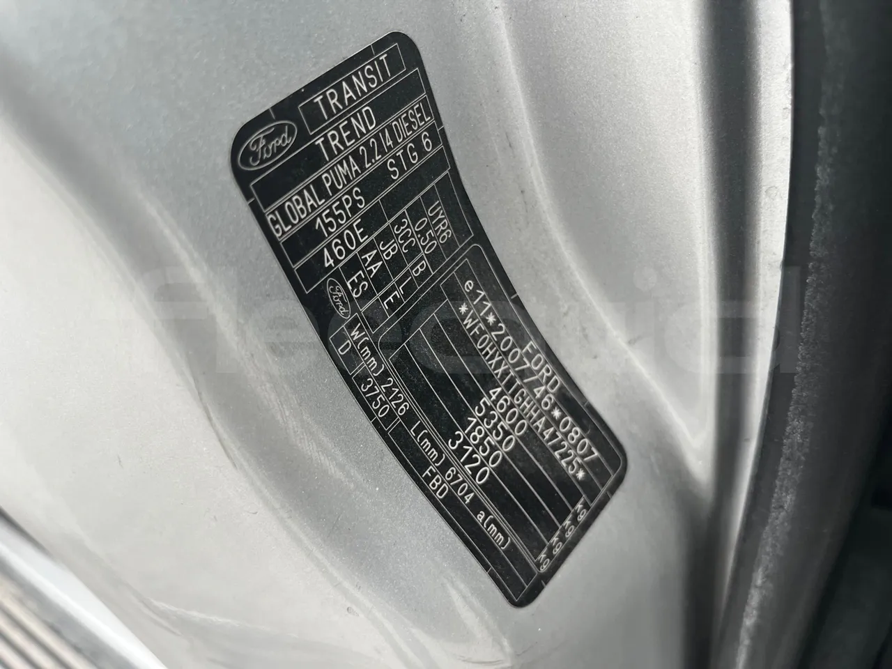 Ford Transit FBD -  Euro6 - 114kW - 6.704mt - vehicle plate photo