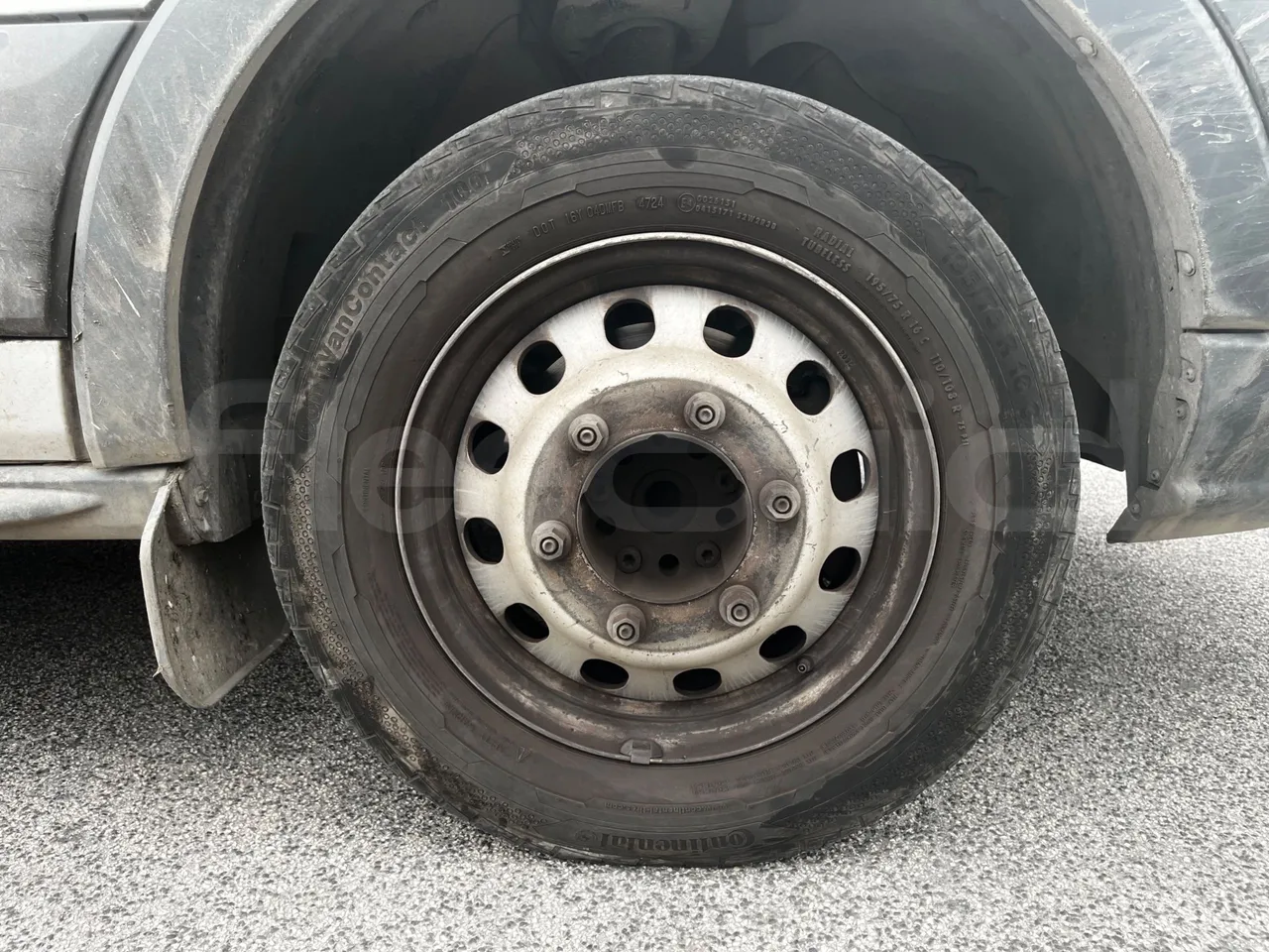 Ford Transit FBD -  Euro6 - 114kW - 6.704mt - front left tire measurements