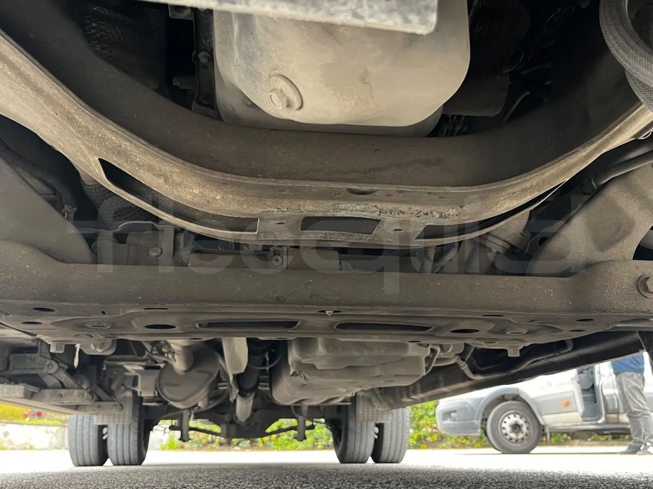 Ford Transit FBD -  Euro6 - 114kW - 6.704mt - front undercarriage from front