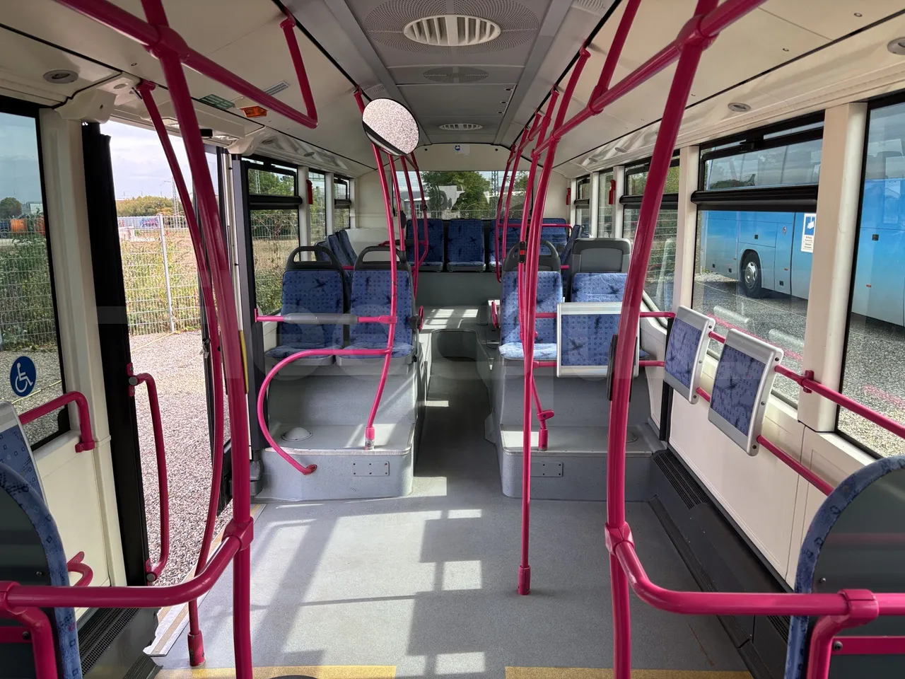 Mercedes-Benz Citaro - Reverse Seats From Middle Position