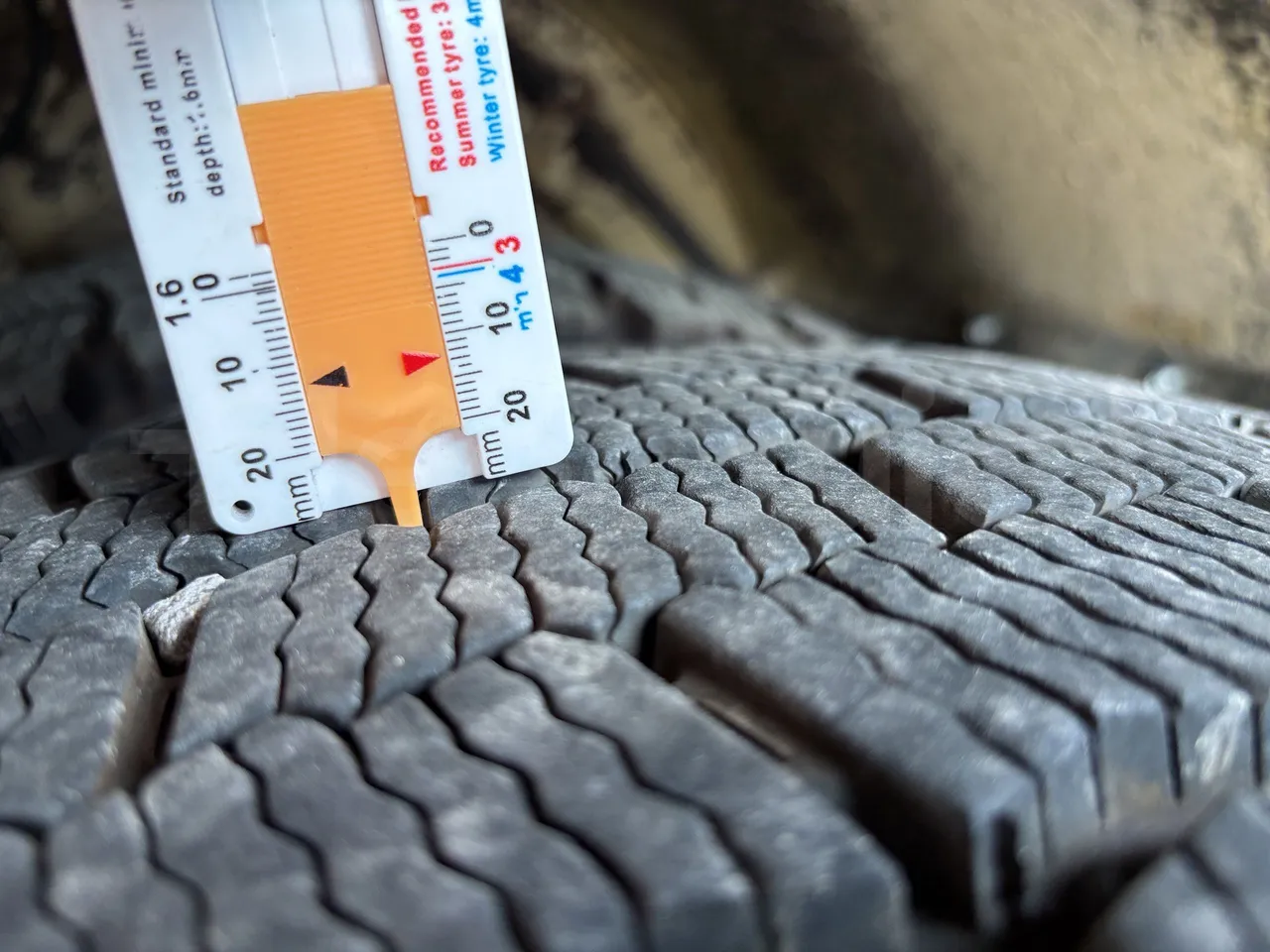 Mercedes-Benz Citaro - Second Axle Left Side: Tyre Size