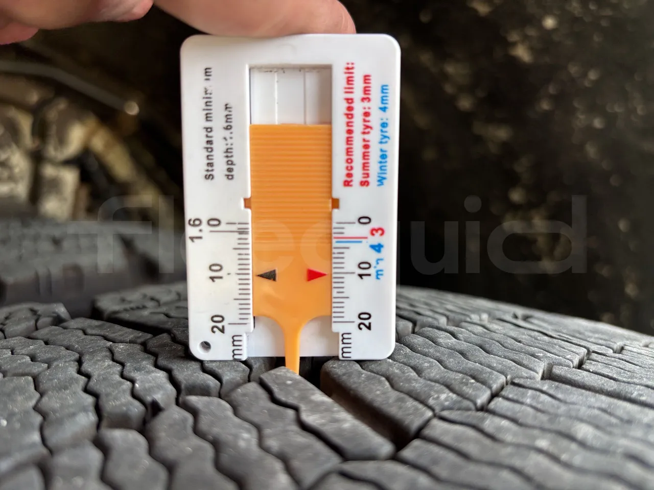 Mercedes-Benz Citaro - Second Axle Left Side: Tyre Tread
