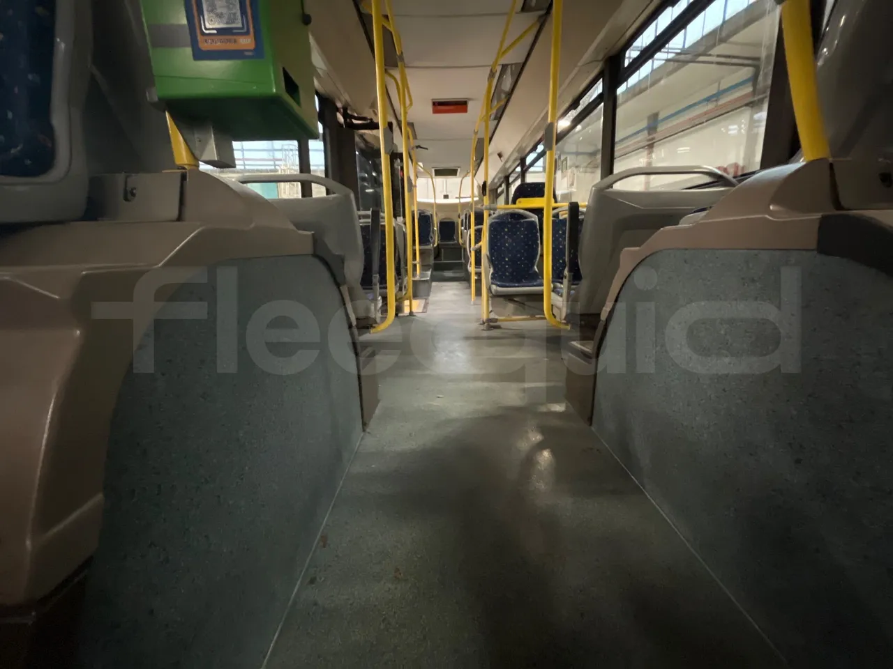 Iveco Citelis PS09D1/C/96 - EUR5 - 213kW - 11.990m - seat brackets photo