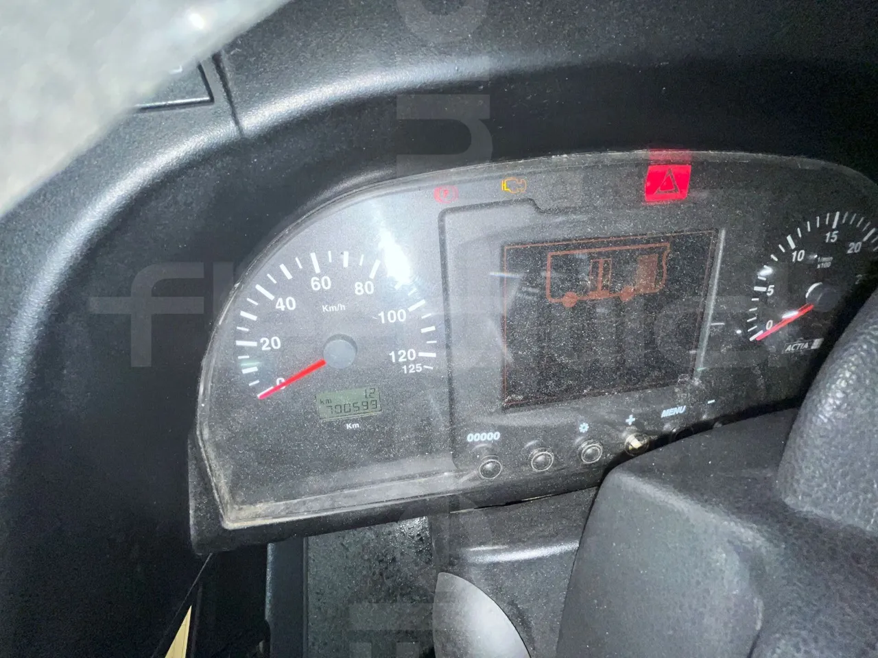 Iveco Citelis PS09D1/C/96 - EUR5 - 213kW - 11.990m - dashboard lights on