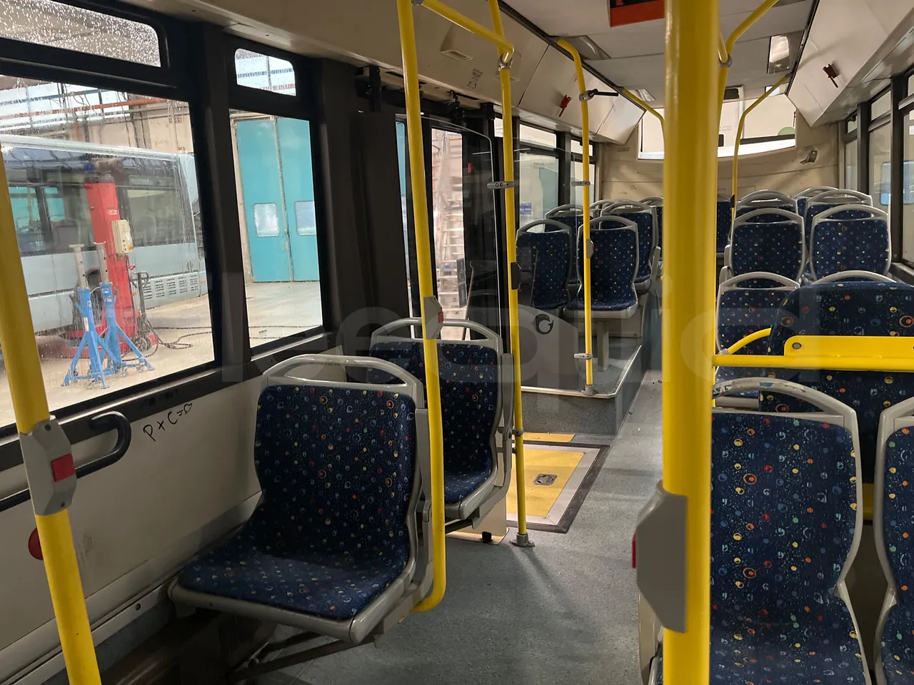 Iveco Citelis PS09D1/C/96 - EUR5 - 213kW - 11.990m - handrails photo