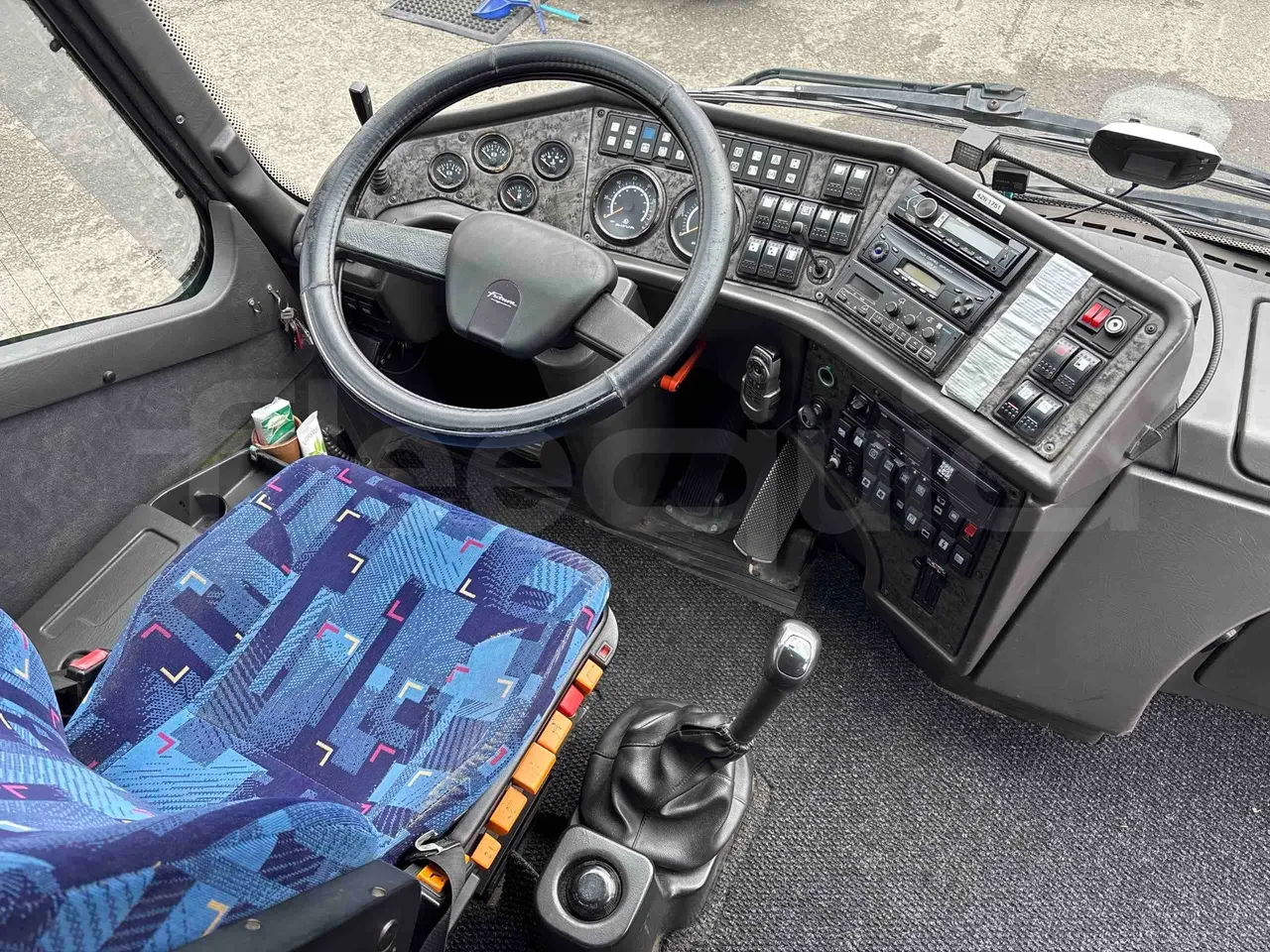 Bova B V Futura FHD FHD - Euro5 - 315kW - 13.580mt - buttons panels on