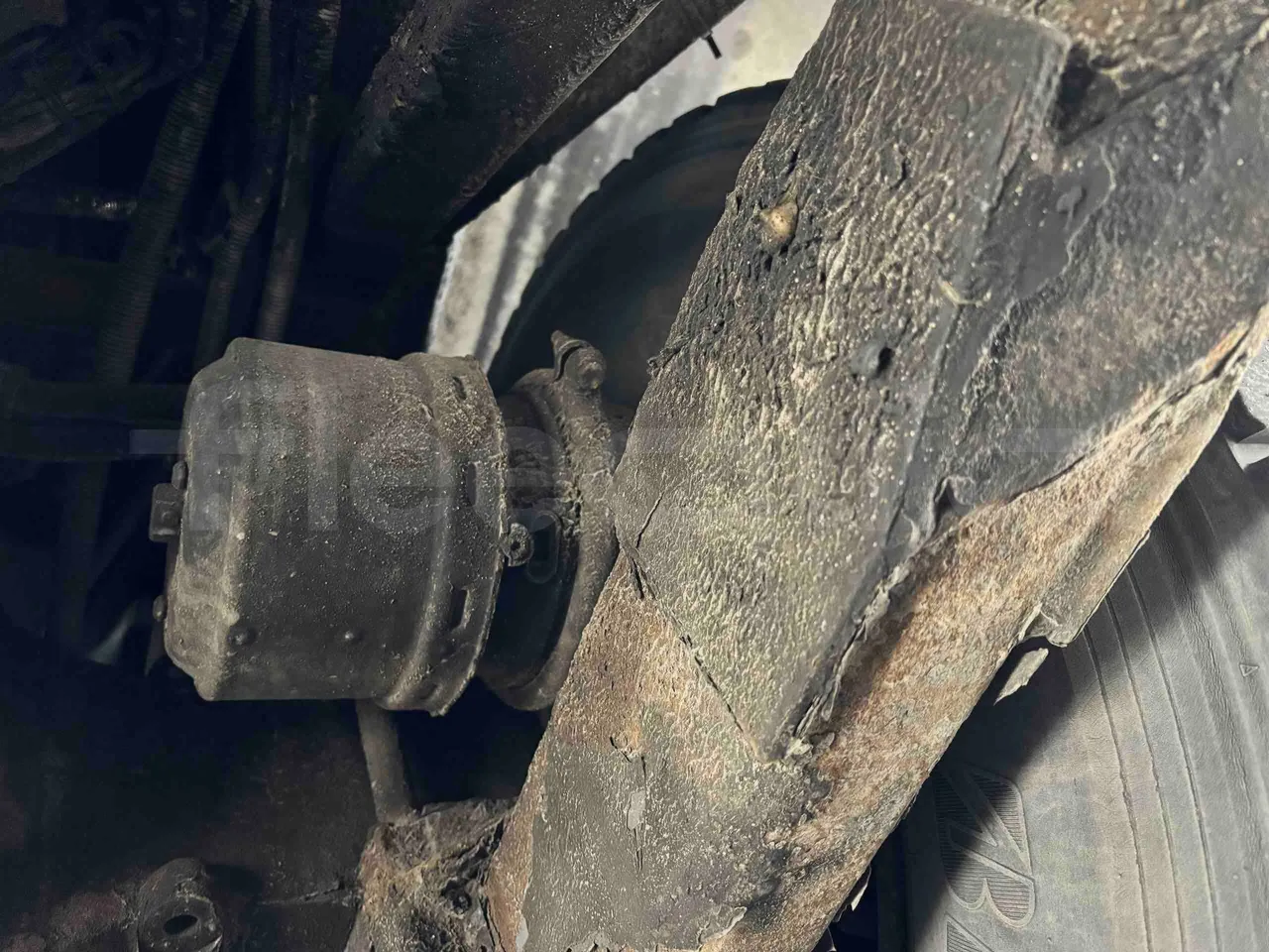 Bova B V Futura FHD FHD - Euro5 - 315kW - 13.580mt - axle 2 caliper brakes right