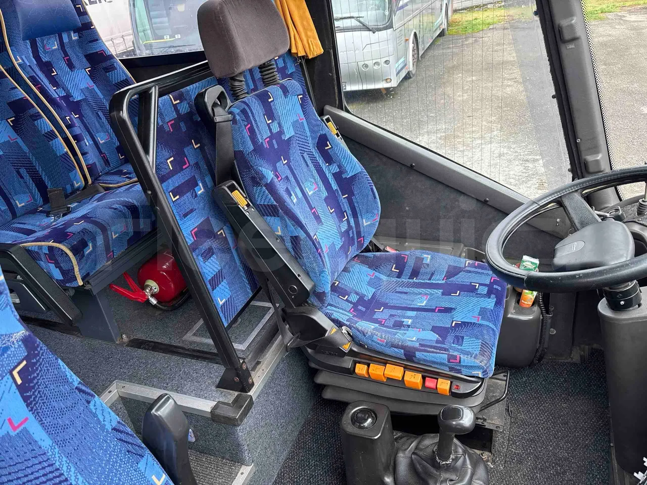 Bova B V Futura FHD FHD - Euro5 - 315kW - 13.580mt - driver's seat photo