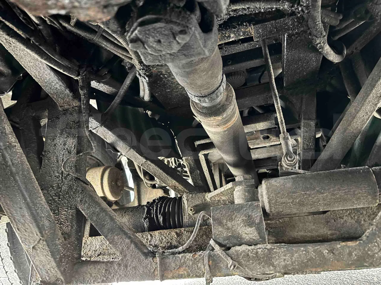 Bova B V Futura FHD FHD - Euro5 - 315kW - 13.580mt - driveshaft photo