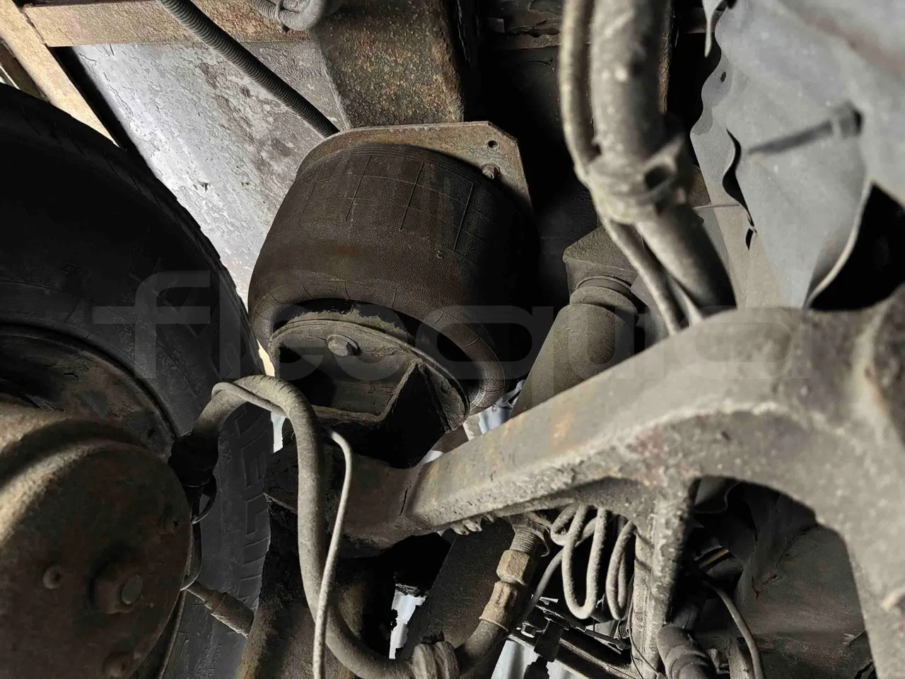 Bova B V Futura FHD FHD - Euro5 - 315kW - 13.580mt - axle 3 air springs 1 right