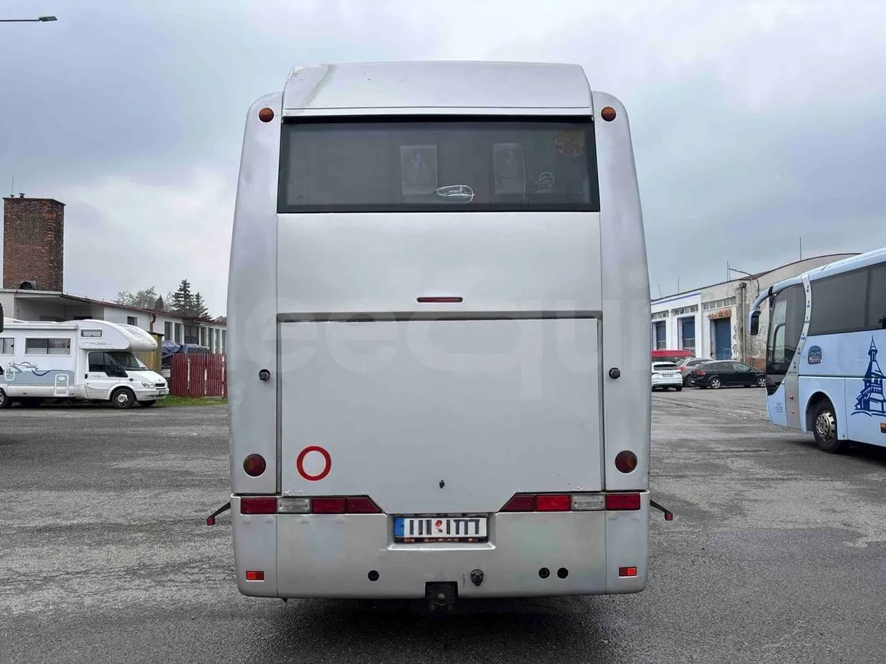 Bova B V Futura FHD FHD - Euro5 - 315kW - 13.580mt - rear hatch closed