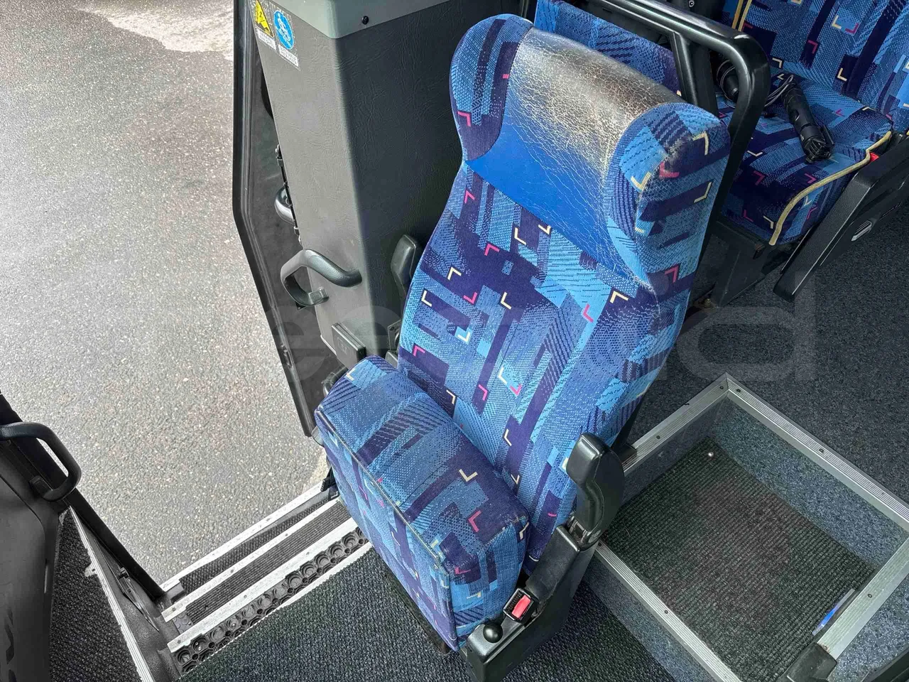 Bova B V Futura FHD FHD - Euro5 - 315kW - 13.580mt - hostess seat photo