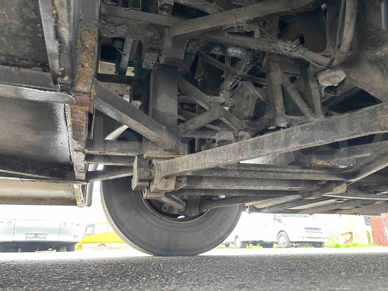 Bova B V Futura FHD FHD - Euro5 - 315kW - 13.580mt - front axle right side