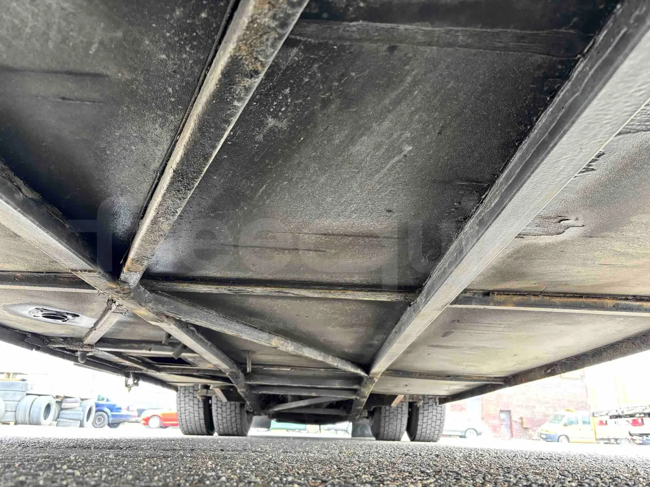 Bova B V Futura FHD FHD - Euro5 - 315kW - 13.580mt - central undercarriage photo