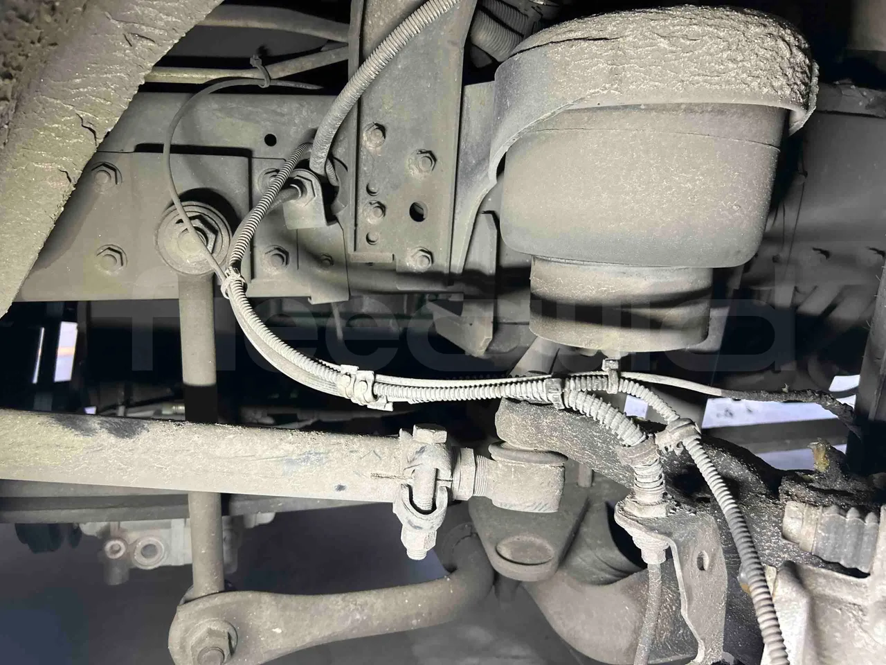 Indcar Mago 2 M2IV M23 - Euro6 - 162kW - 8.803mt - front air springs right