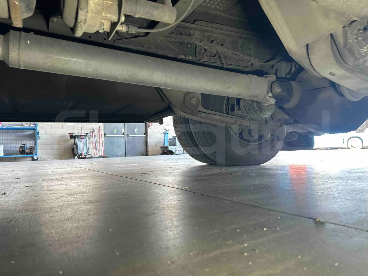 Indcar Mago 2 M2IV M23 - Euro6 - 162kW - 8.803mt - front discs left